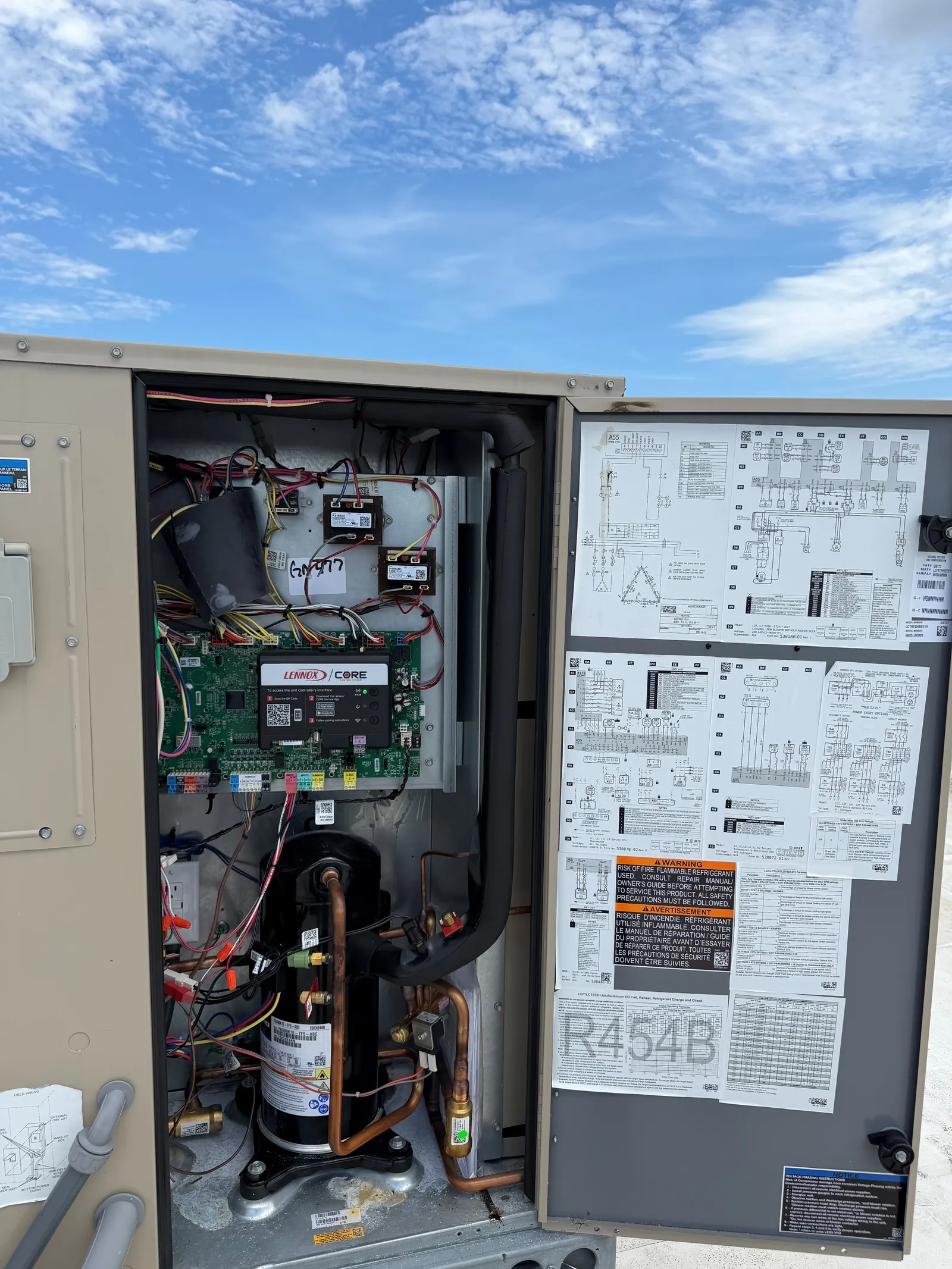 Rooftop unit controller interface showing the blower operating at 83 percent with G active and no Y1 or Y2 cooling demand during commercial HVAC diagnostics in Melbourne, Florida
